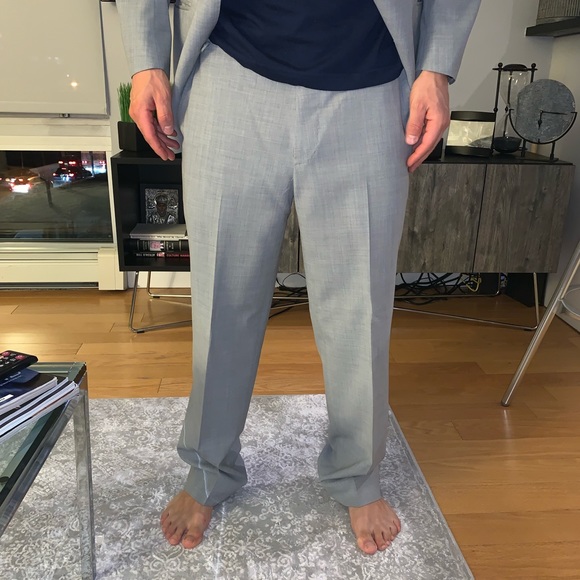 Bresciani light grey suit excellent condition - Picture 3 of 8